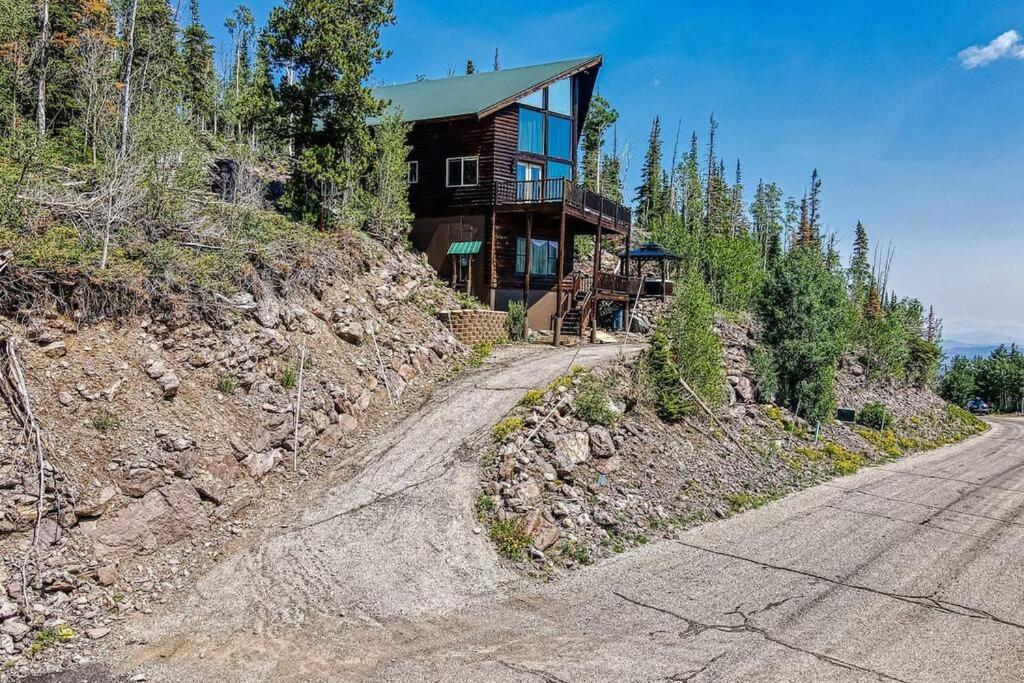 בריאן הד Spectacular Chalet Overlooking The Ski Slopes מראה חיצוני תמונה