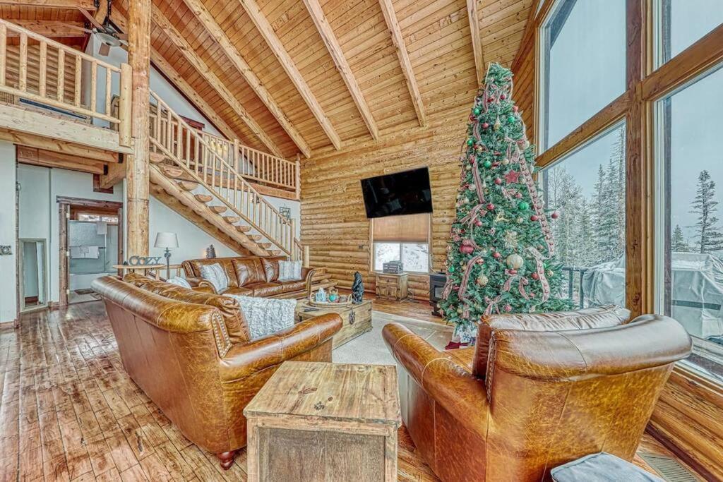 בריאן הד Spectacular Chalet Overlooking The Ski Slopes מראה חיצוני תמונה